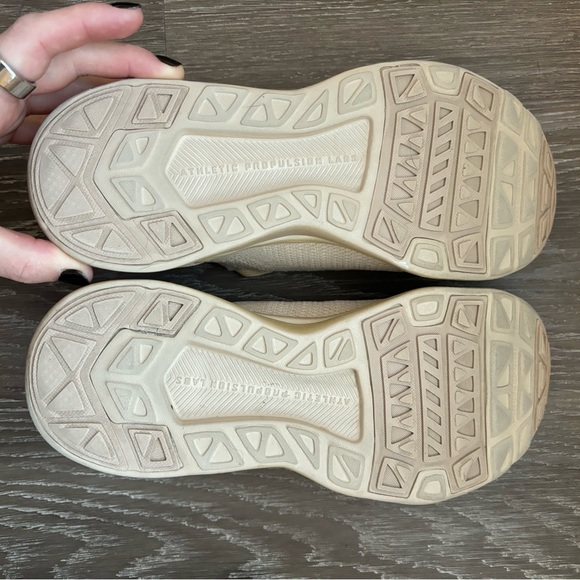 APL Techloom Breeze Sneakers in Ivory - Picture 6 of 6